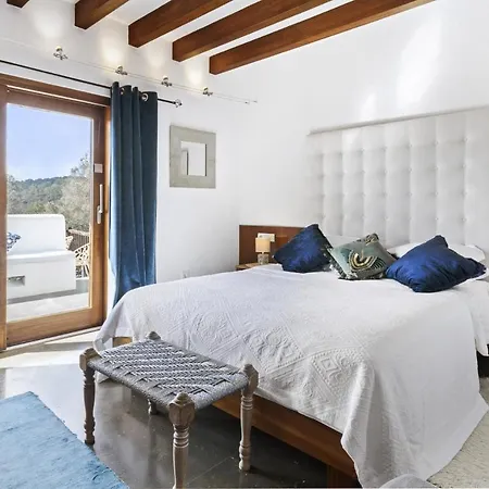 Ravishing Ibiza Cel Blau 9 Bedrooms Private Pool Beautiful Country Views Santa Eulalia * Santa Eulária des Riu